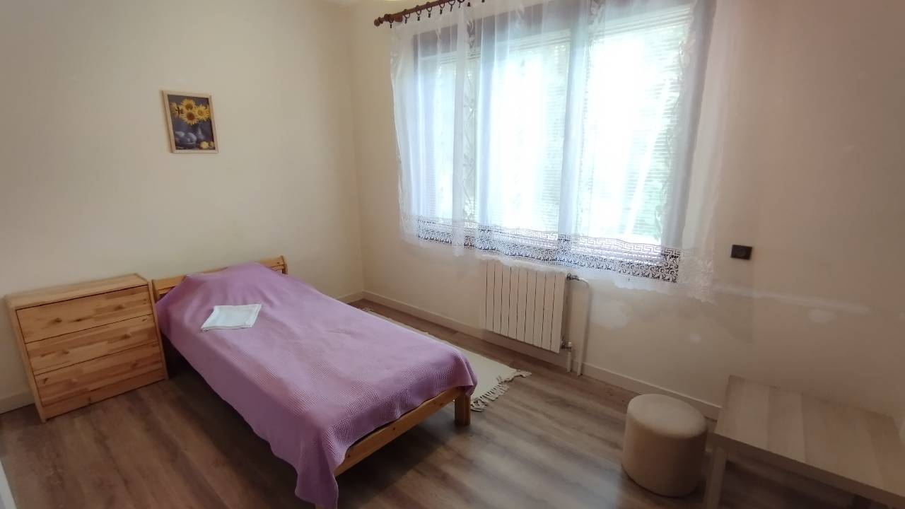 Комнаты в аренду в частном доме в Бане Ковиляче